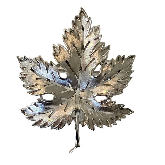 Trifari Jewelry - Vintage Crown Trifari Silver Maple Leaf Brooch